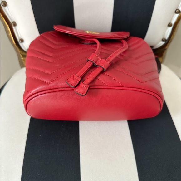 Red leather Gucci Backpack - Picture 3 of 3